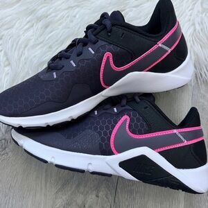 Nike Legend Essential 2 women's training shoe Size Women’s 8.5